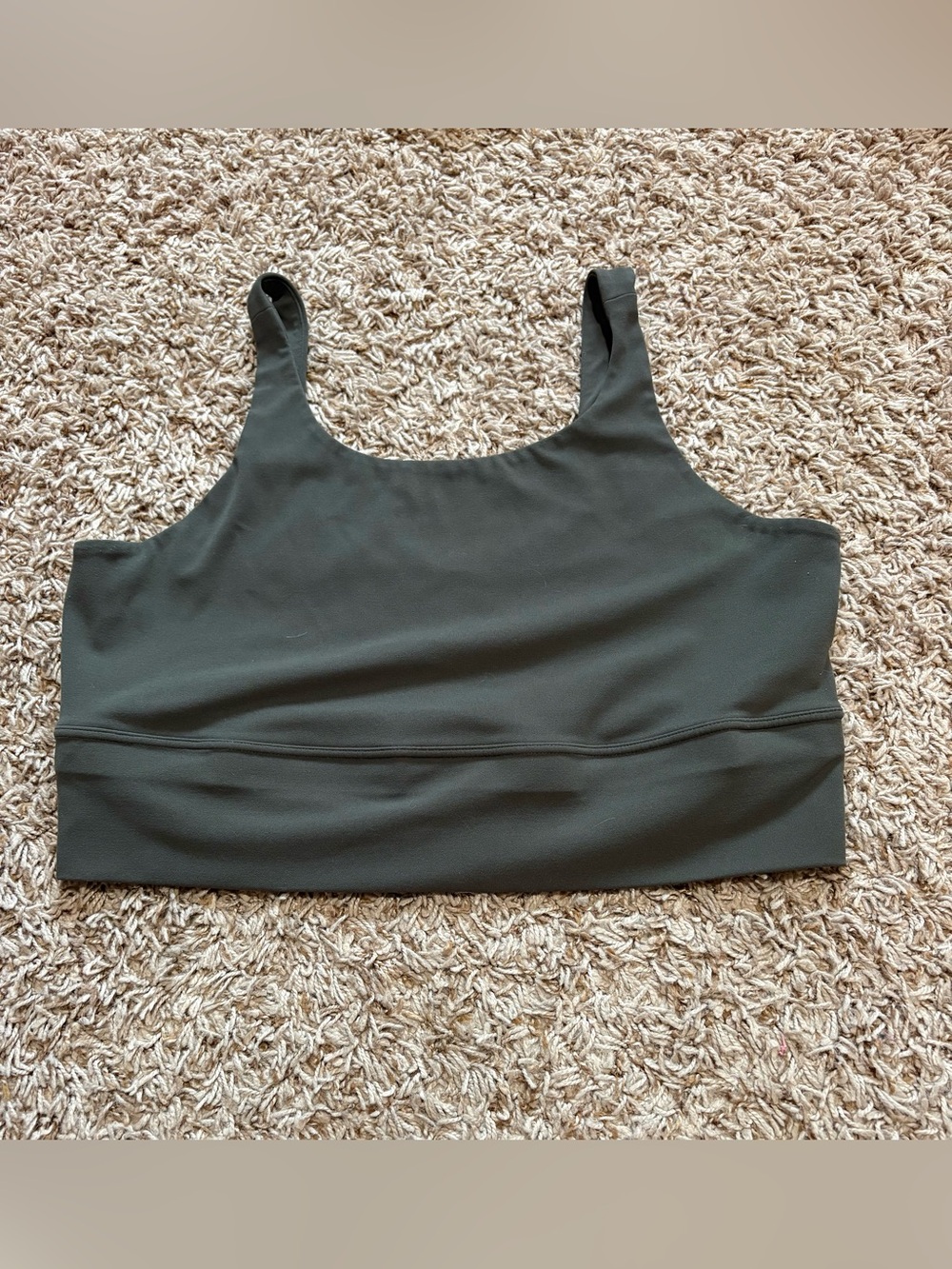 Nike Alate Solo Women’s light support longline sports bra size Large olive green